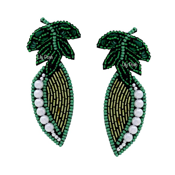 Beaded Peas Earring, Seed Bead Vegetable Earring, Vegan - Picture 1 of 4